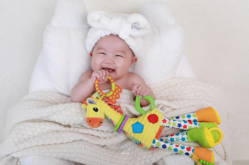 珠海宝宝几个月能睡整夜觉